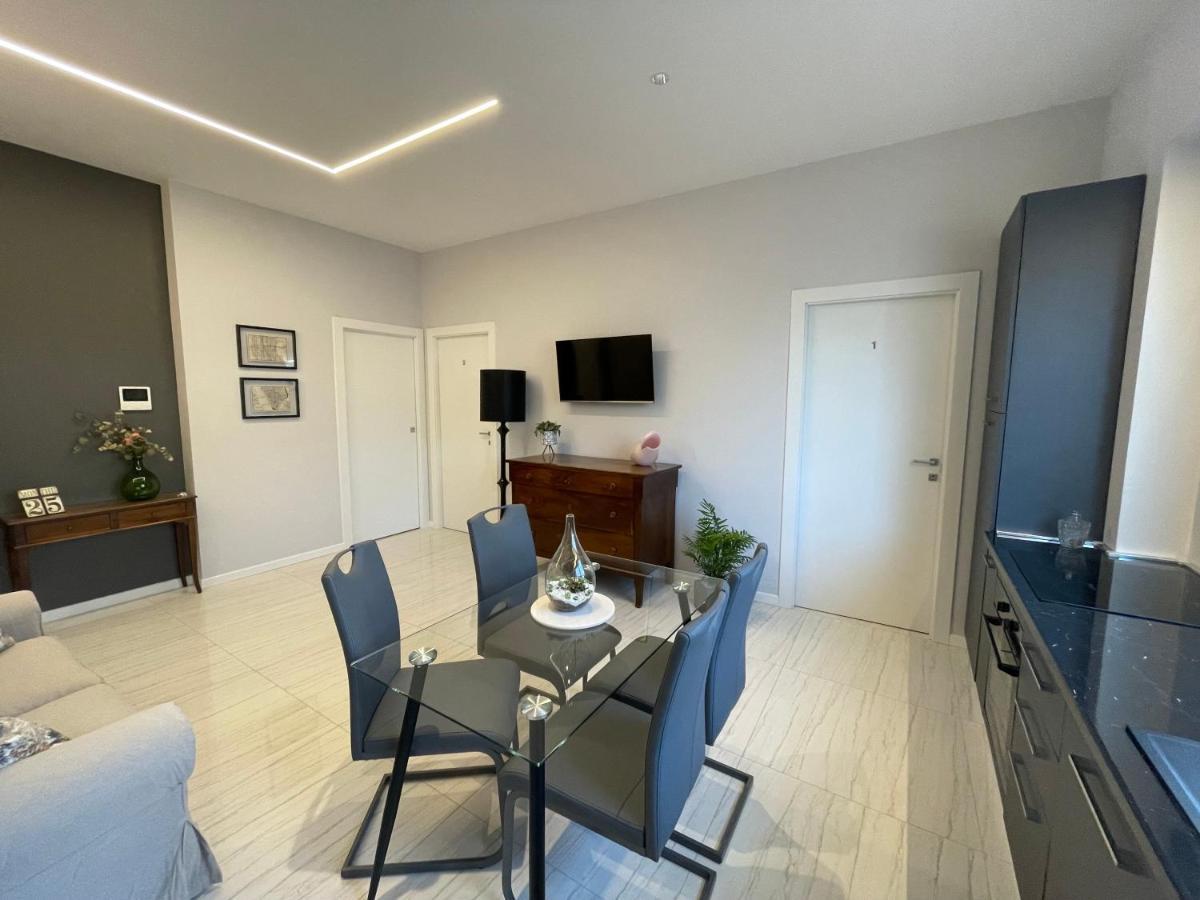 Otium Rooms / Camere E Appartamenti Morrovalle Εξωτερικό φωτογραφία