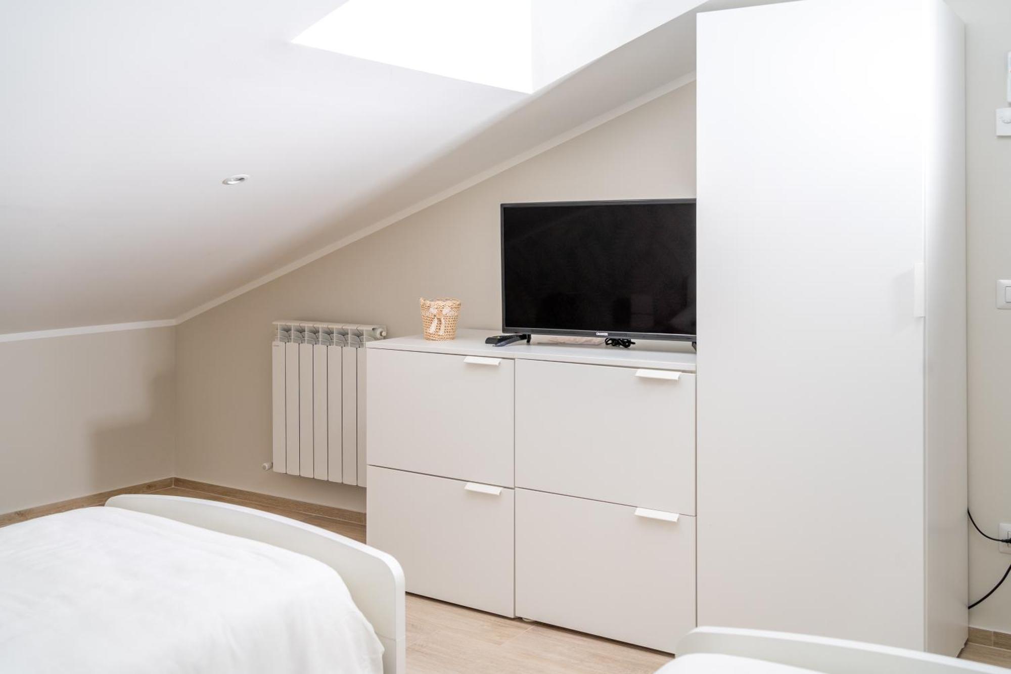 Otium Rooms / Camere E Appartamenti Morrovalle Εξωτερικό φωτογραφία